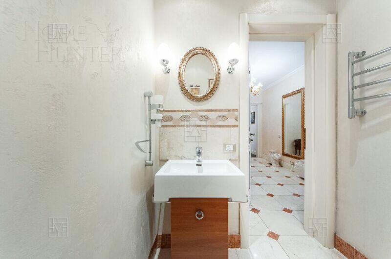 6-КОМН. КВАРТИРА С ОТДЕЛКОЙ 300.3 М² НА 4 ЭТАЖЕ