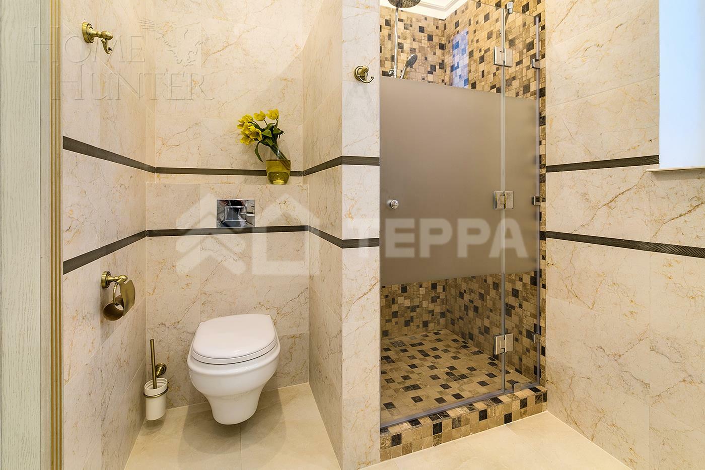 2-этажный таунхаус 385 м² с отделкой