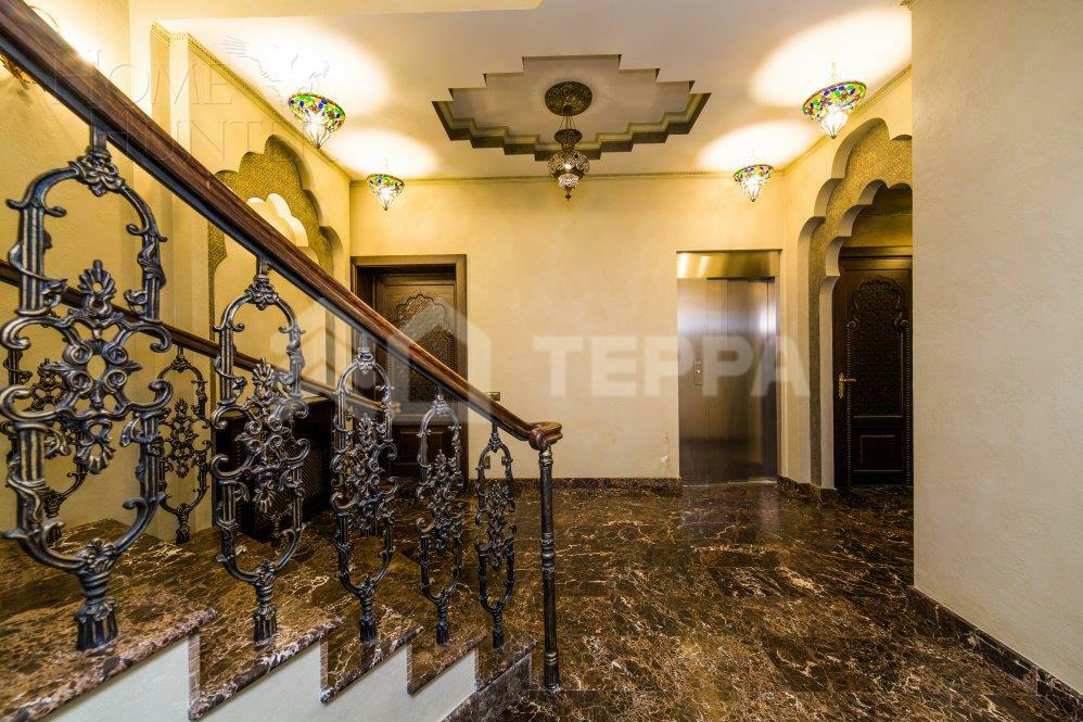 2-этажный коттедж 1 400 м² с отделкой