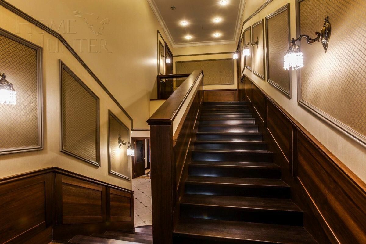 2-этажный коттедж 550 м² с отделкой