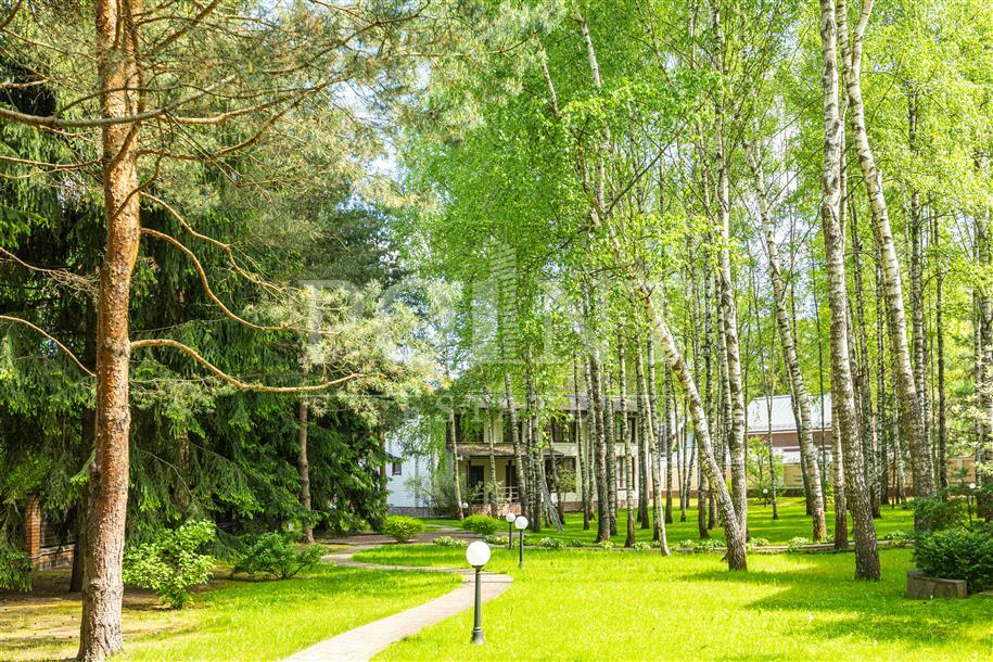 2-этажный коттедж 1 200 м² с отделкой