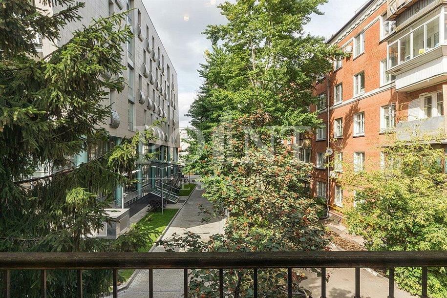 3-УРОВНЕВЫЙ ОСОБНЯК С ОТДЕЛКОЙ 1 040 М² НА 1 ЭТАЖЕ