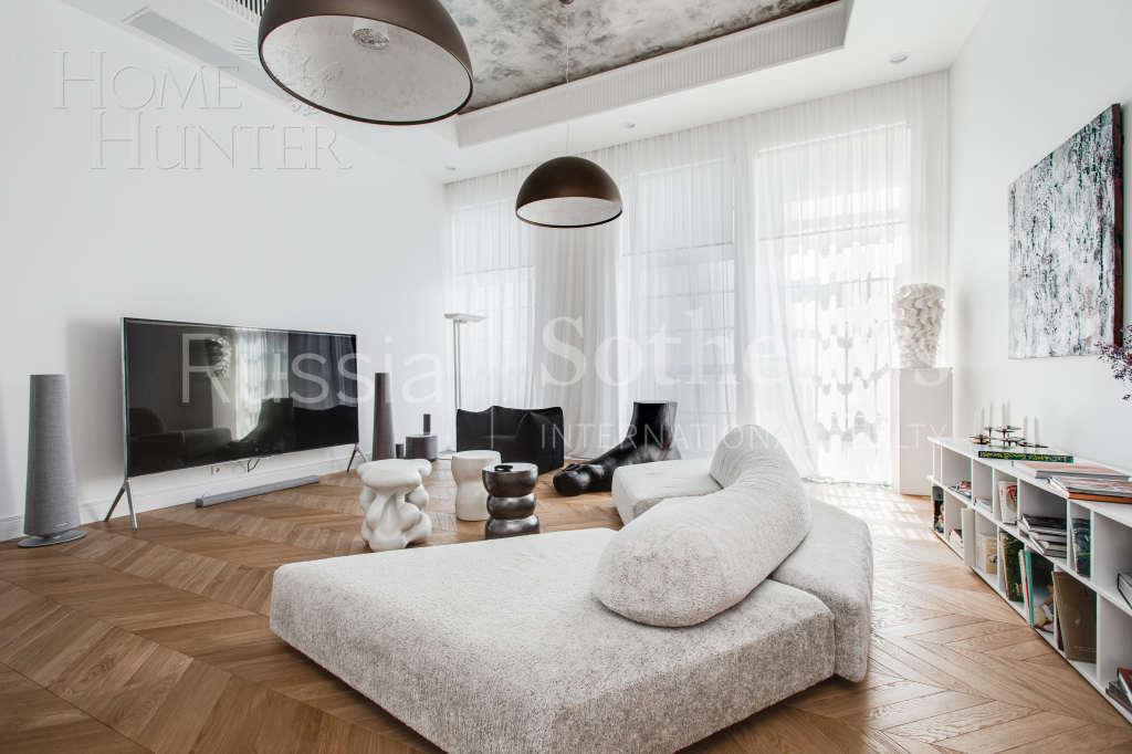 2-УРОВНЕВАЯ КВАРТИРА С ОТДЕЛКОЙ 380 М² НА 4 ЭТАЖЕ