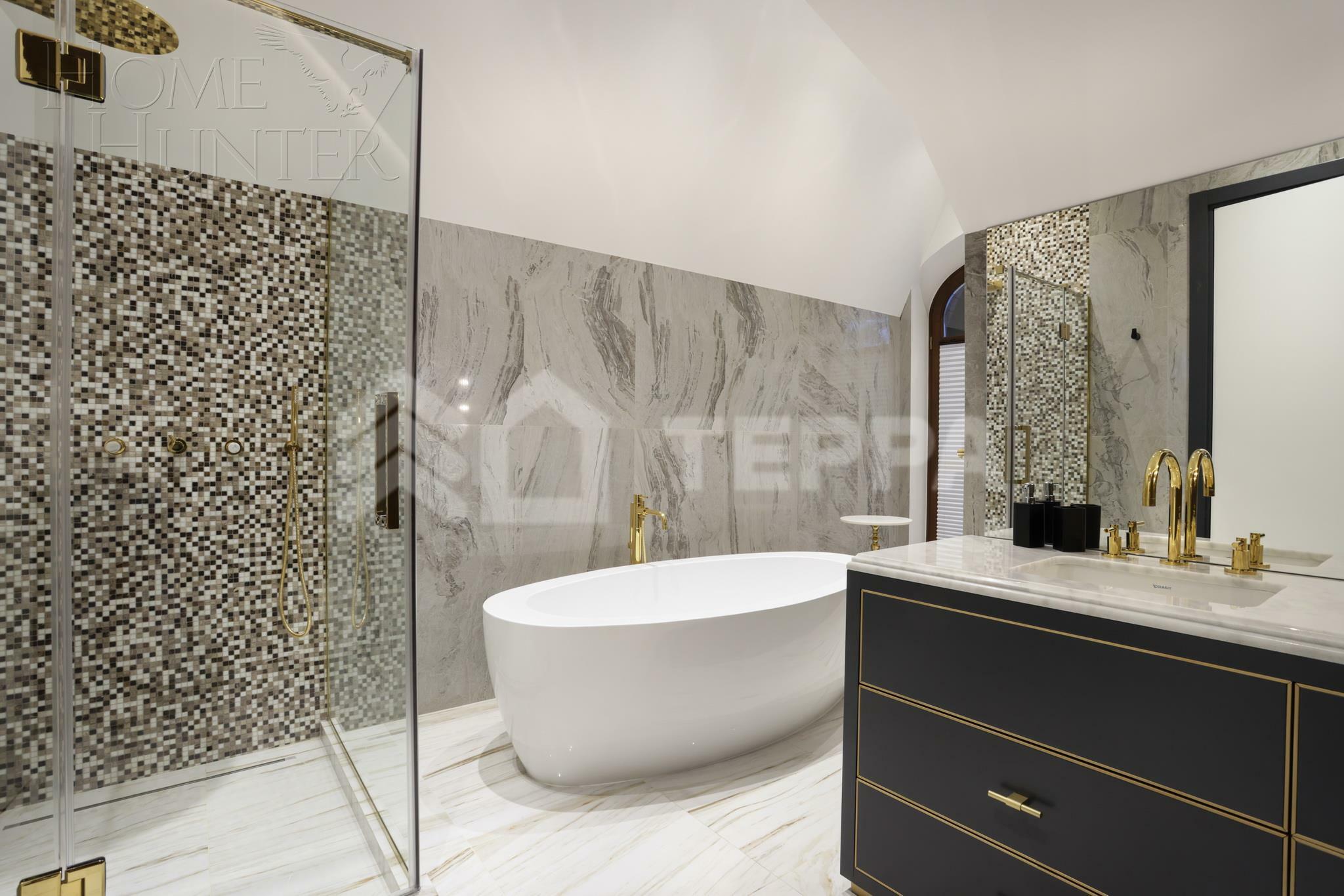 2-этажный коттедж 639 м² с отделкой