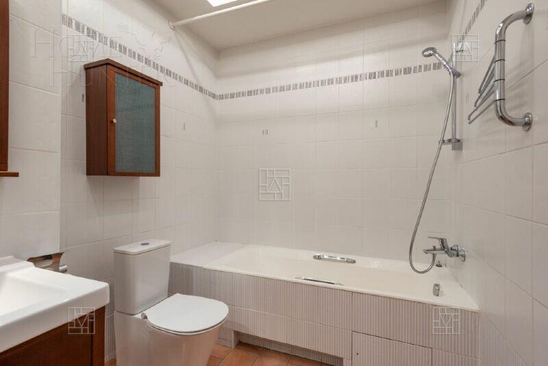 4-КОМН. КВАРТИРА С ОТДЕЛКОЙ 110.7 М² НА 2 ЭТАЖЕ