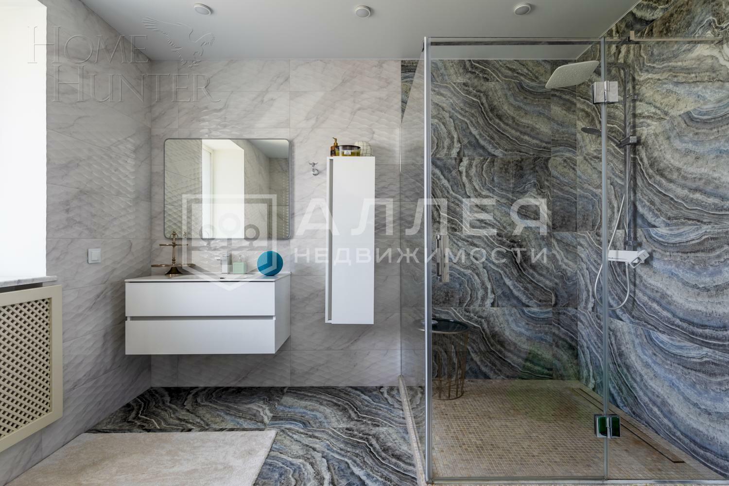 2-этажный коттедж 320 м² с отделкой