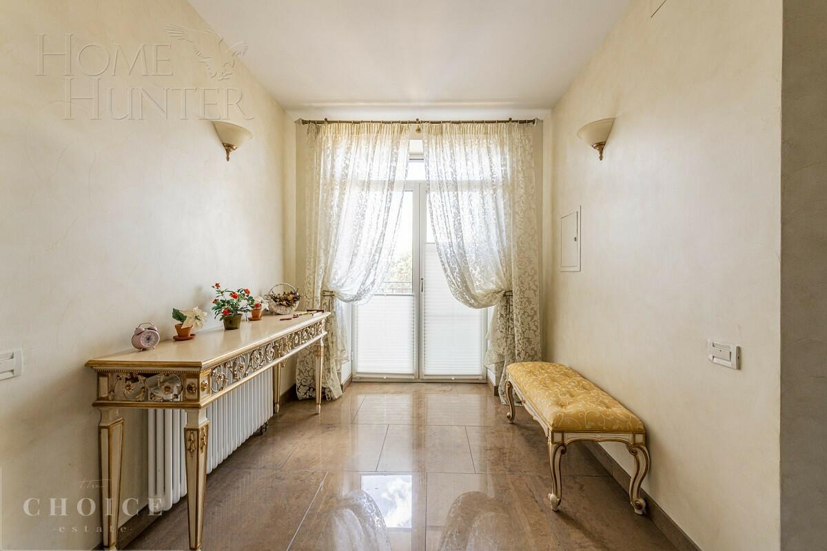 2-этажный коттедж 620 м² с отделкой