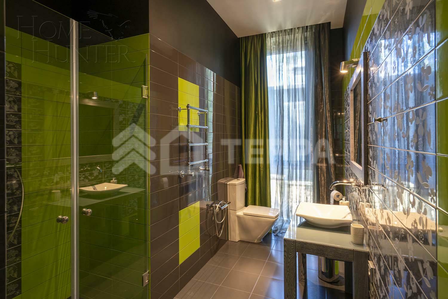 2-этажный коттедж 1 518 м² с отделкой