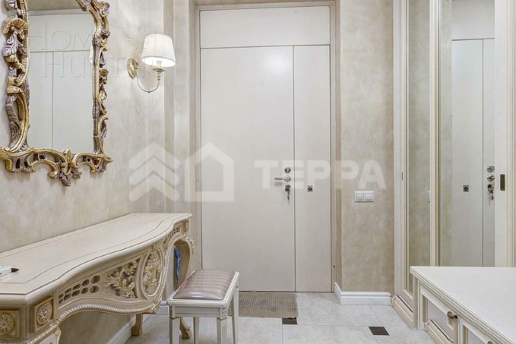 2-этажный коттедж 450 м² с отделкой