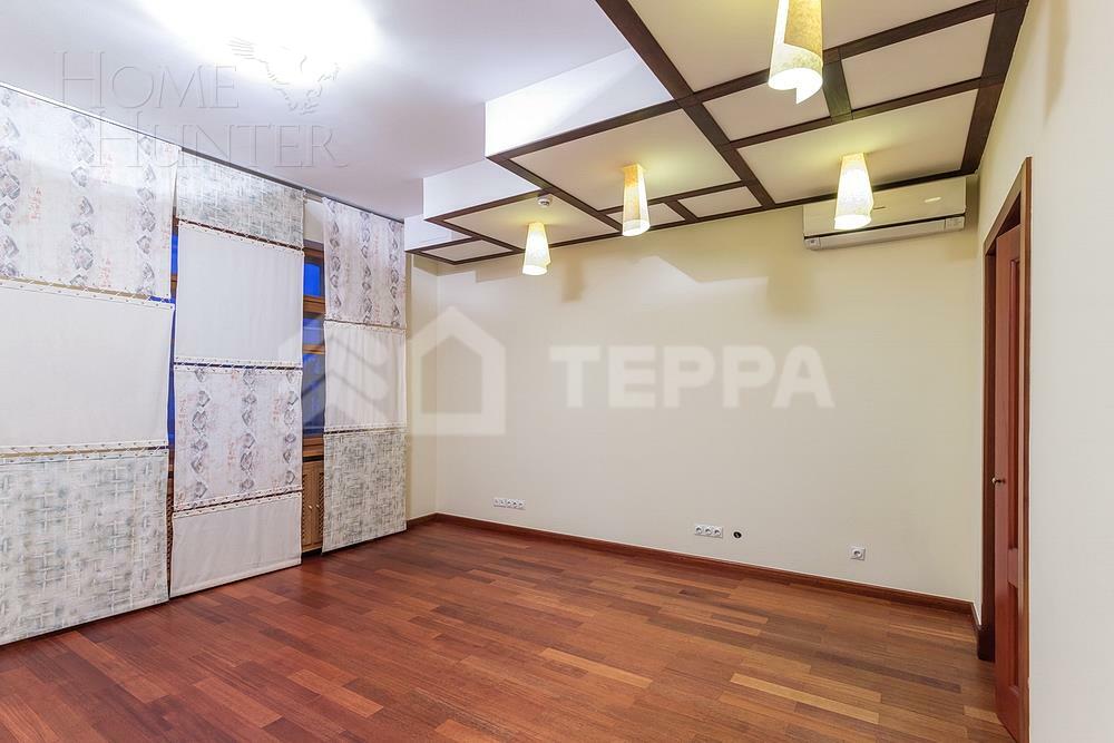 2-этажный коттедж 1 159 м² с отделкой