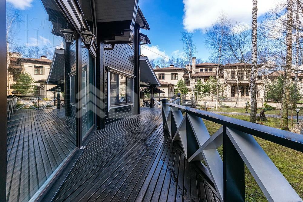 2-этажный коттедж 1 000 м² с отделкой