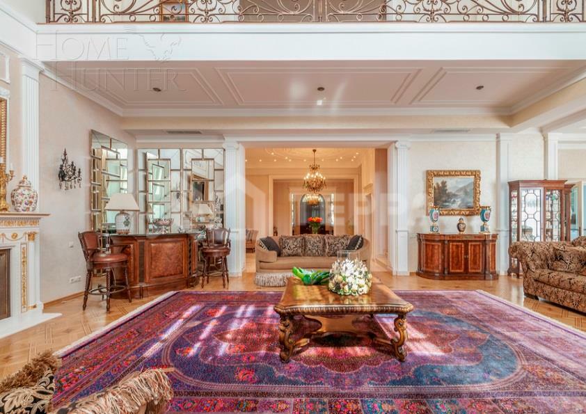 3-этажный коттедж 1 800 м² с отделкой