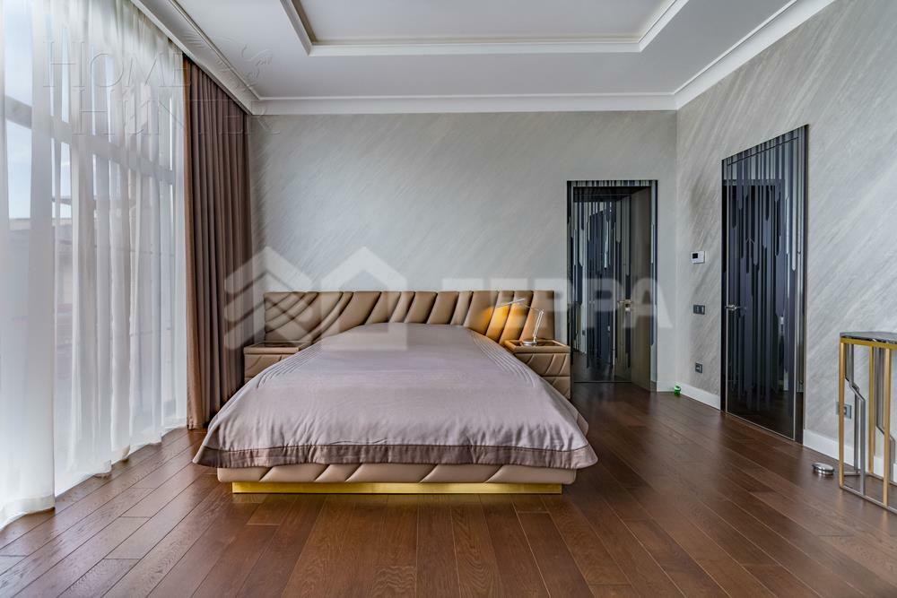 2-этажный коттедж 750 м² с отделкой