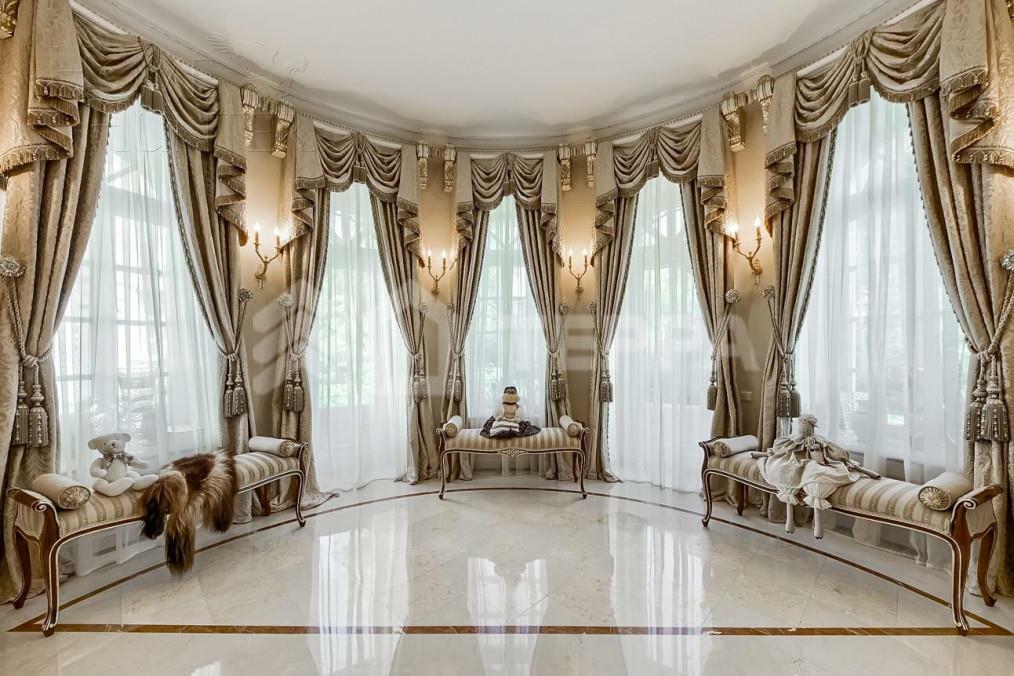 КОТТЕДЖ 1 800 м² с отделкой