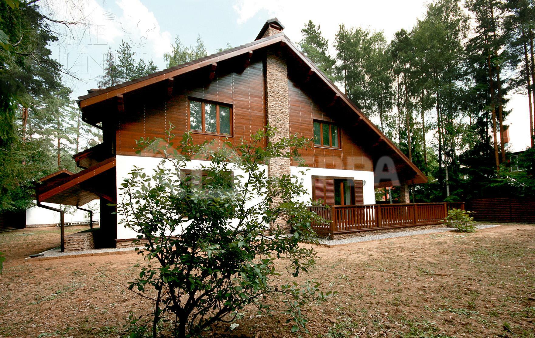 2-этажный коттедж 640 м² без отделки