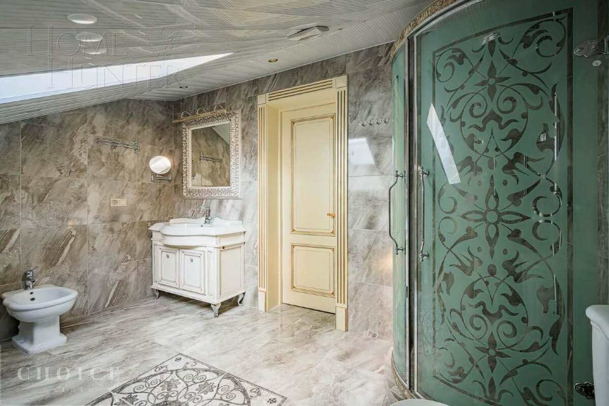 3-этажный коттедж 580 м² с отделкой