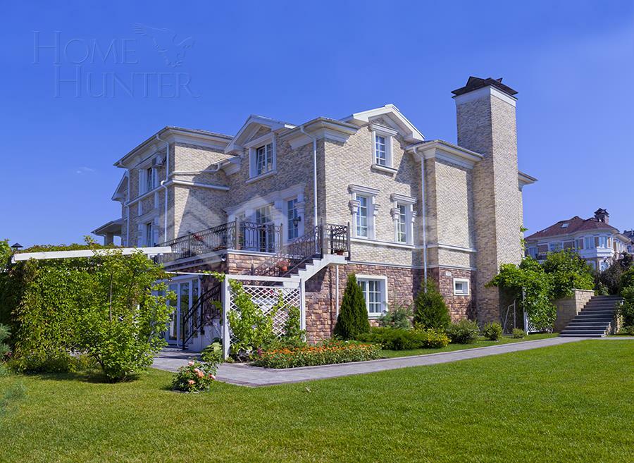 2-этажный коттедж 550 м² с отделкой