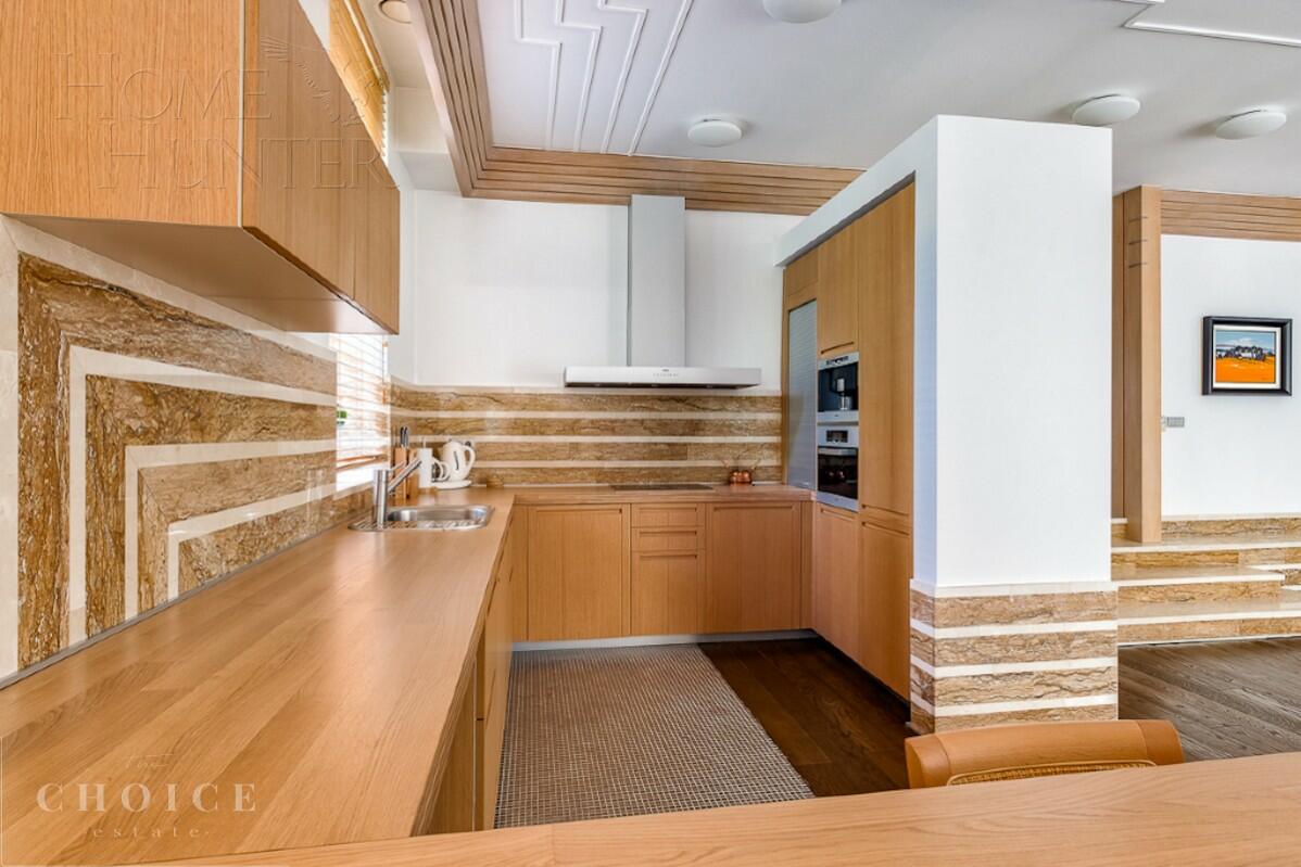 2-этажный коттедж 891 м² с отделкой