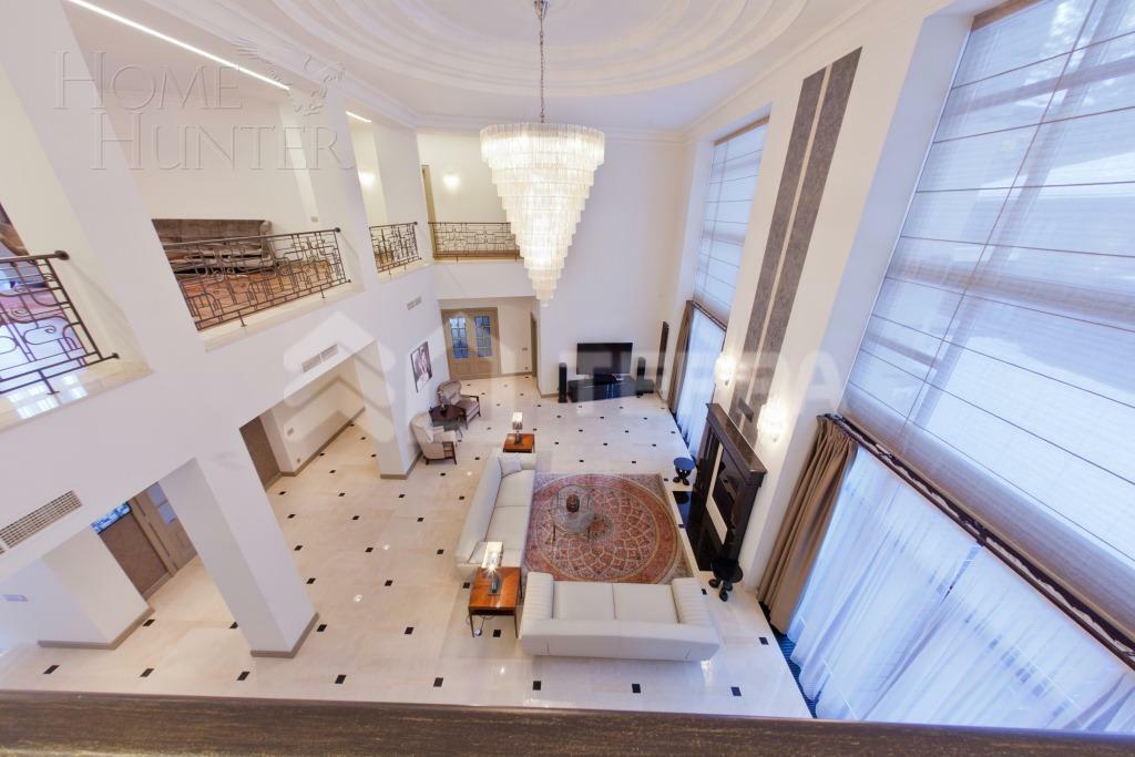 2-этажный коттедж 1 200 м² с отделкой