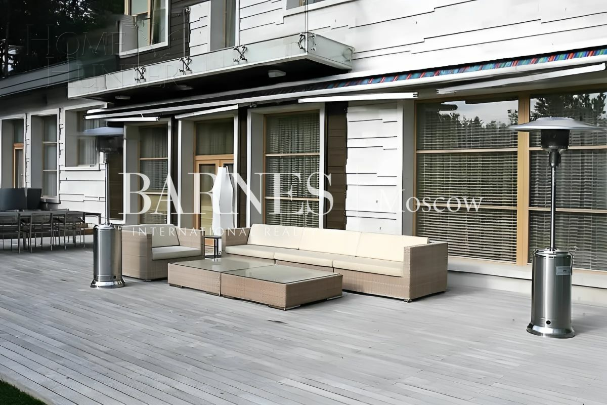 2-этажный коттедж 1 035 м² с отделкой