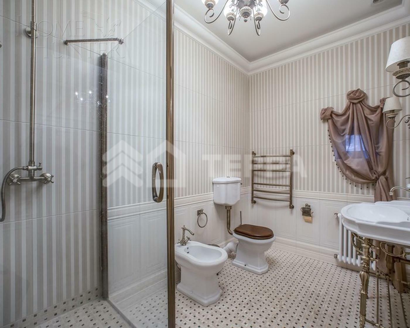 2-этажный коттедж 440 м² с отделкой