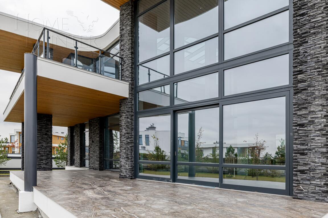 2-этажный коттедж 590 м² с отделкой