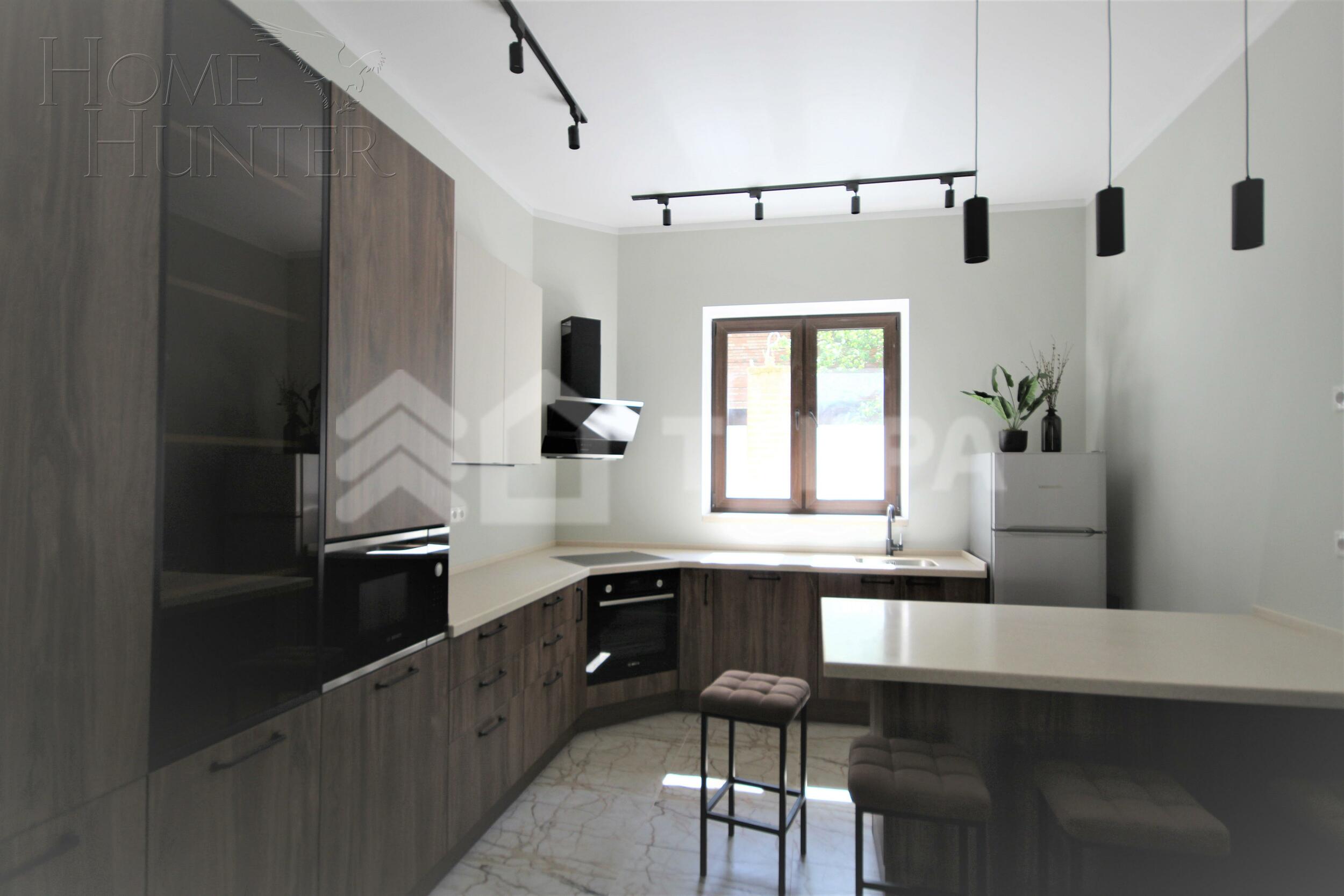 КОТТЕДЖ 300 м² с отделкой