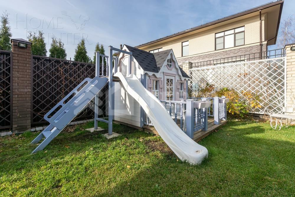 2-этажный коттедж 400 м² с отделкой