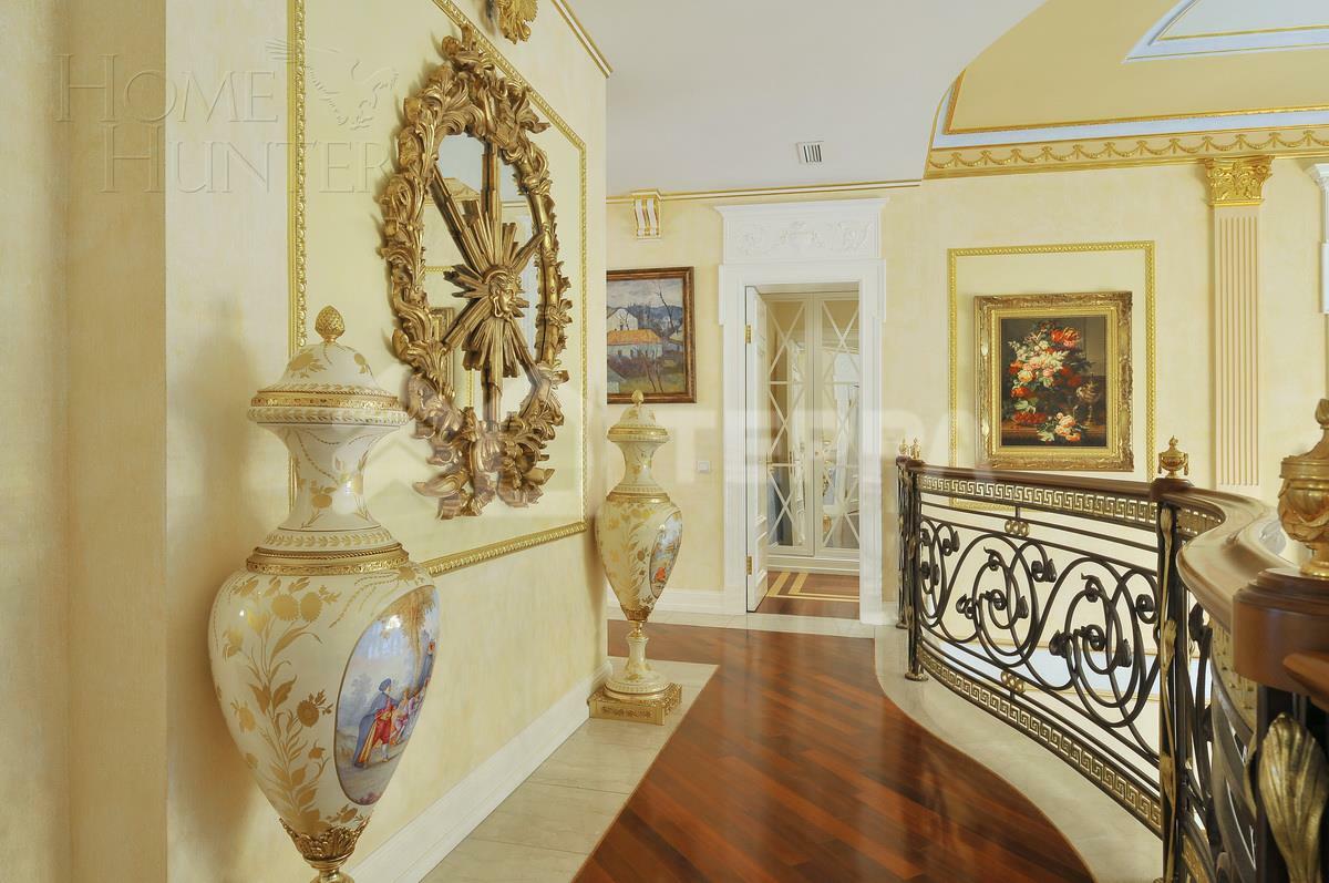 2-этажный коттедж 1 000 м² с отделкой