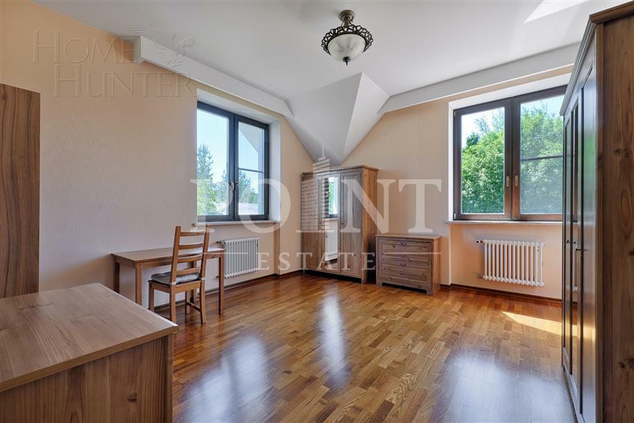 2-этажный коттедж 350 м² с отделкой