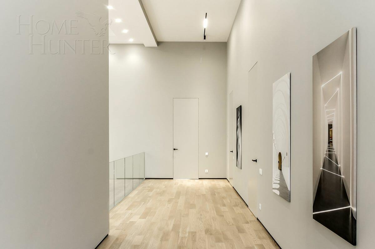 2-этажный коттедж 720 м² с отделкой