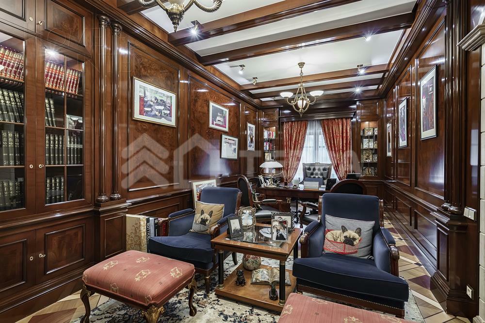 3-этажный коттедж 1 200 м² с отделкой