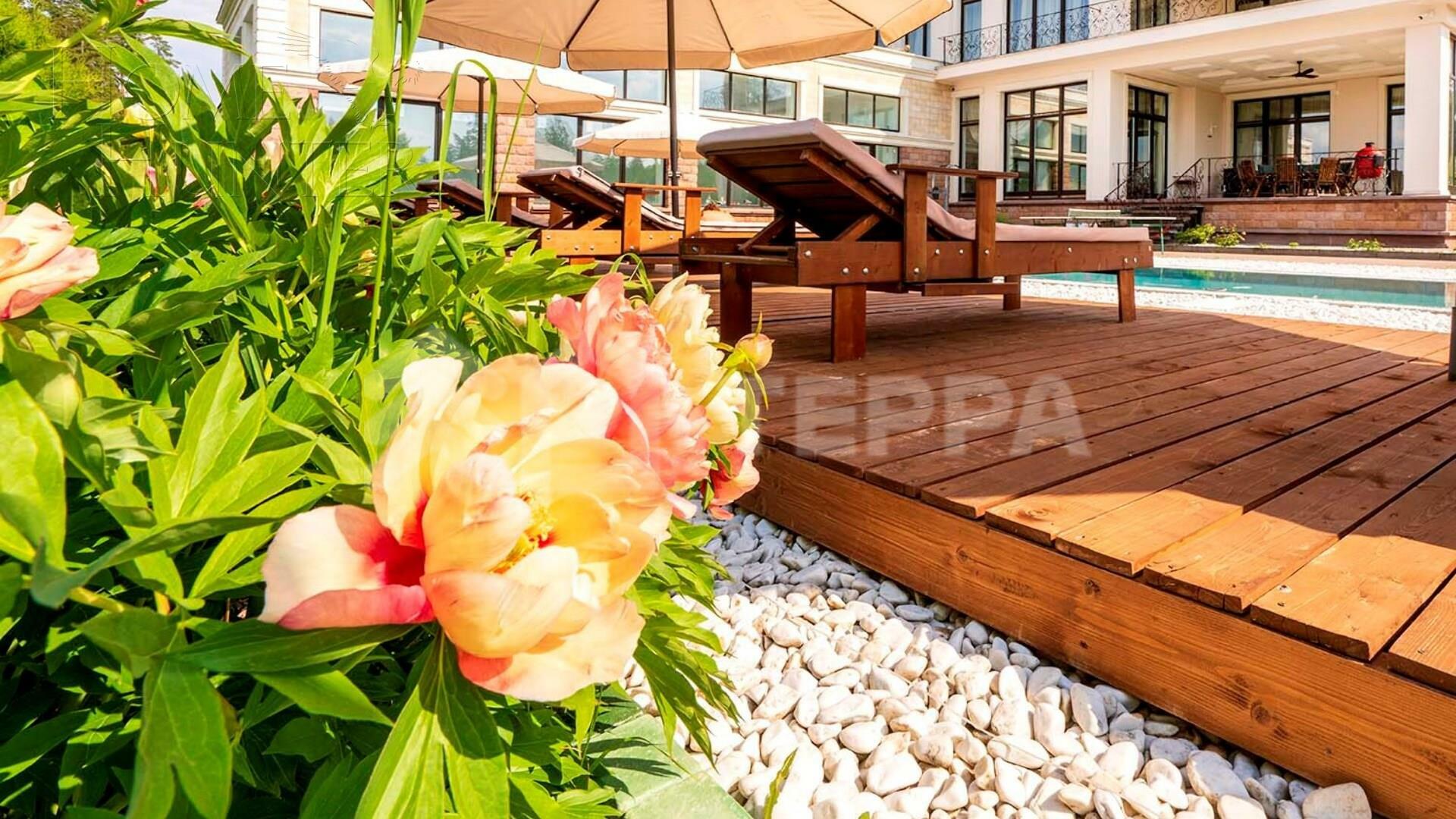 2-этажный коттедж 1 667 м² с отделкой