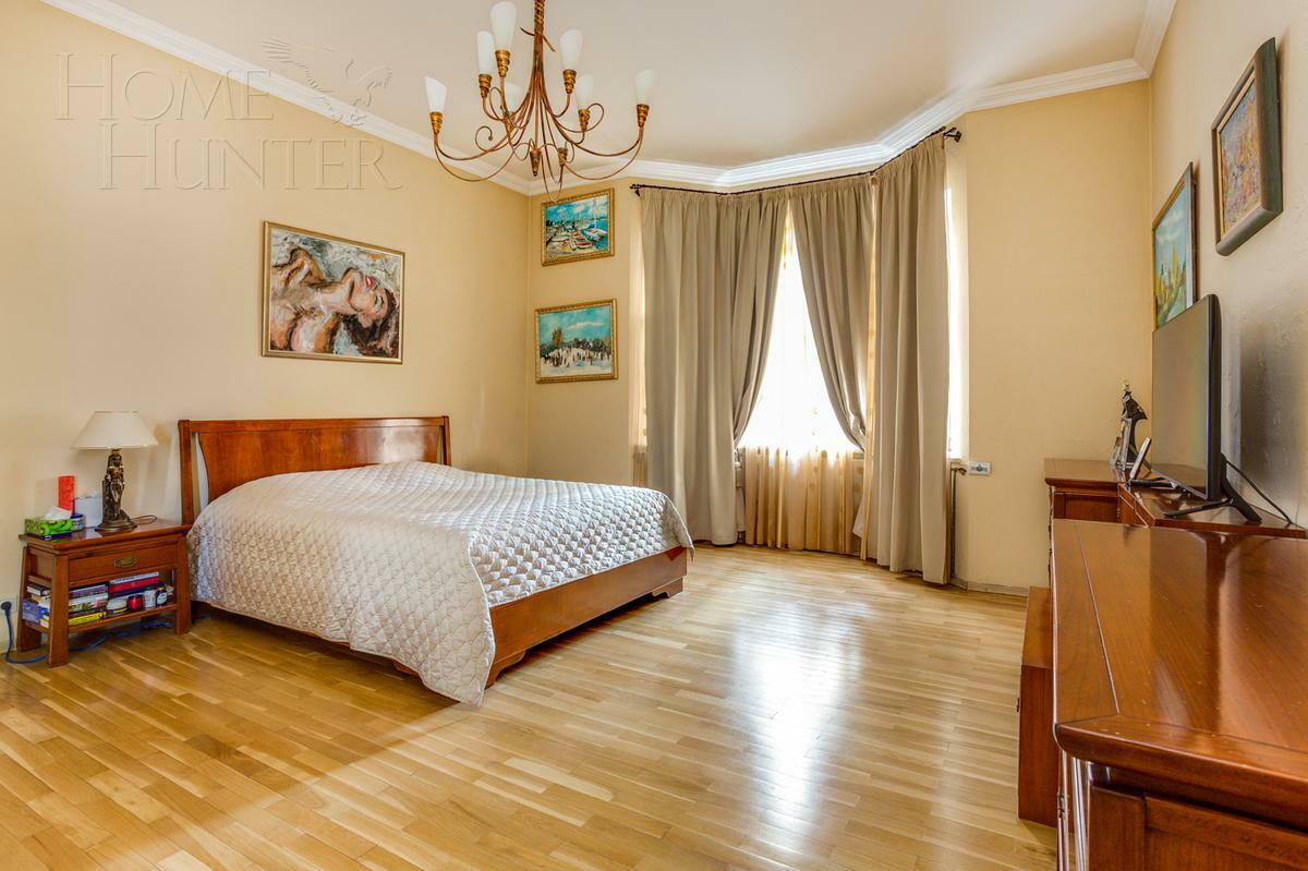 2-этажный коттедж 550 м² с отделкой