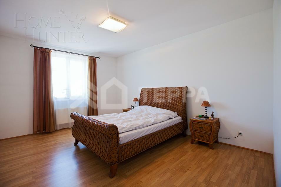 2-этажный коттедж 700 м² с отделкой