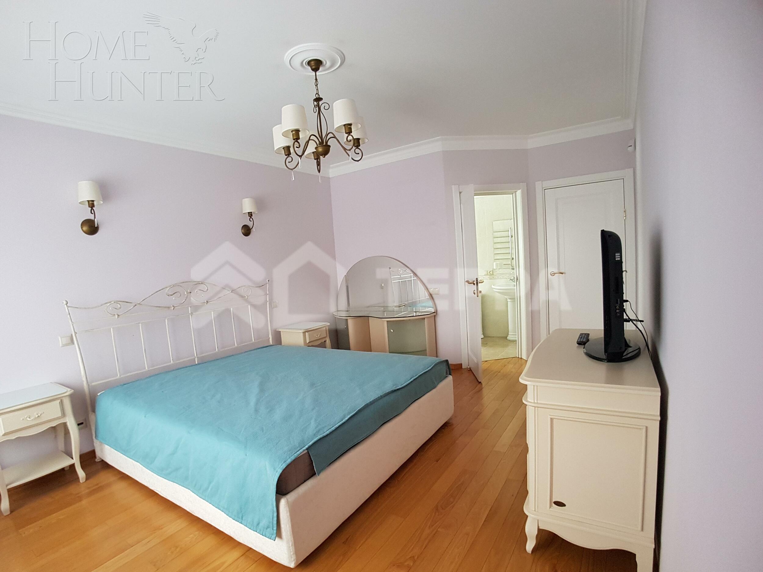 2-этажный коттедж 400 м² с отделкой