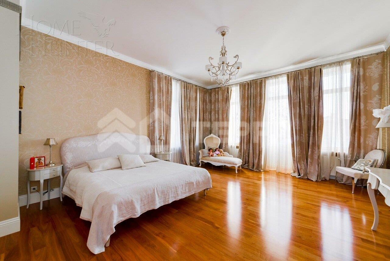 2-этажный коттедж 555 м² с отделкой