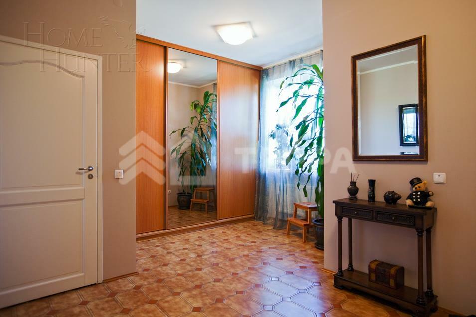 2-этажный коттедж 700 м² с отделкой