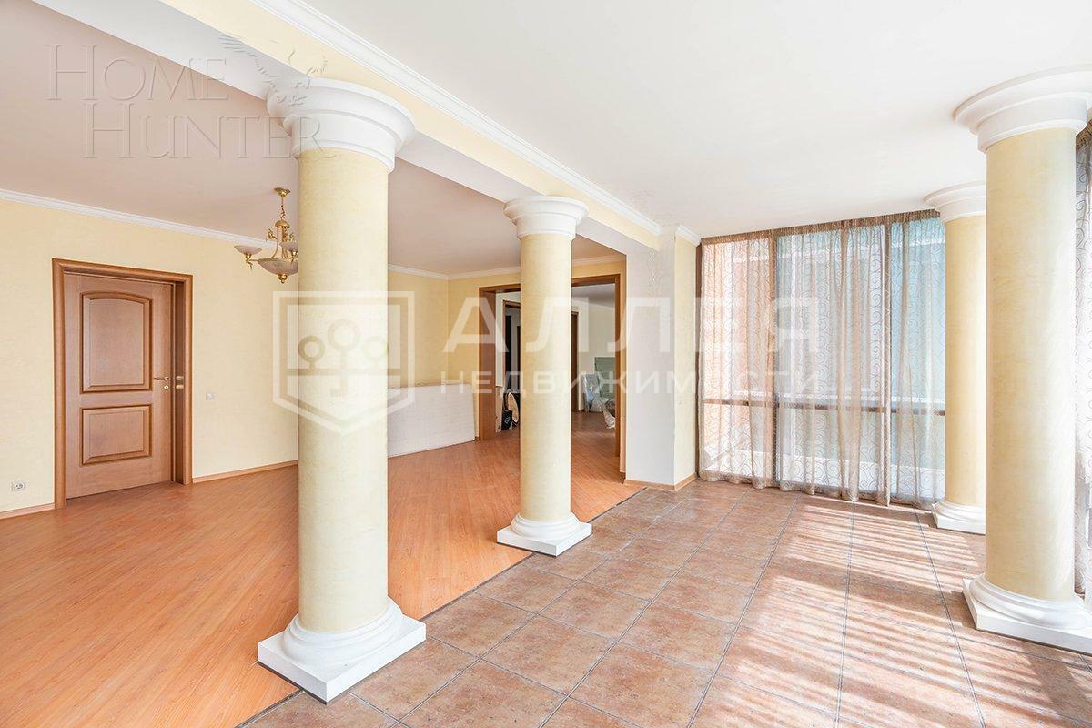 2-этажный коттедж 3 817 м² с отделкой