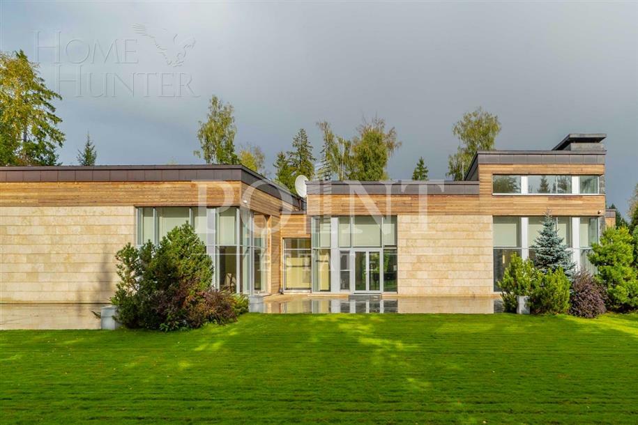 1-этажный коттедж 650 м² с отделкой