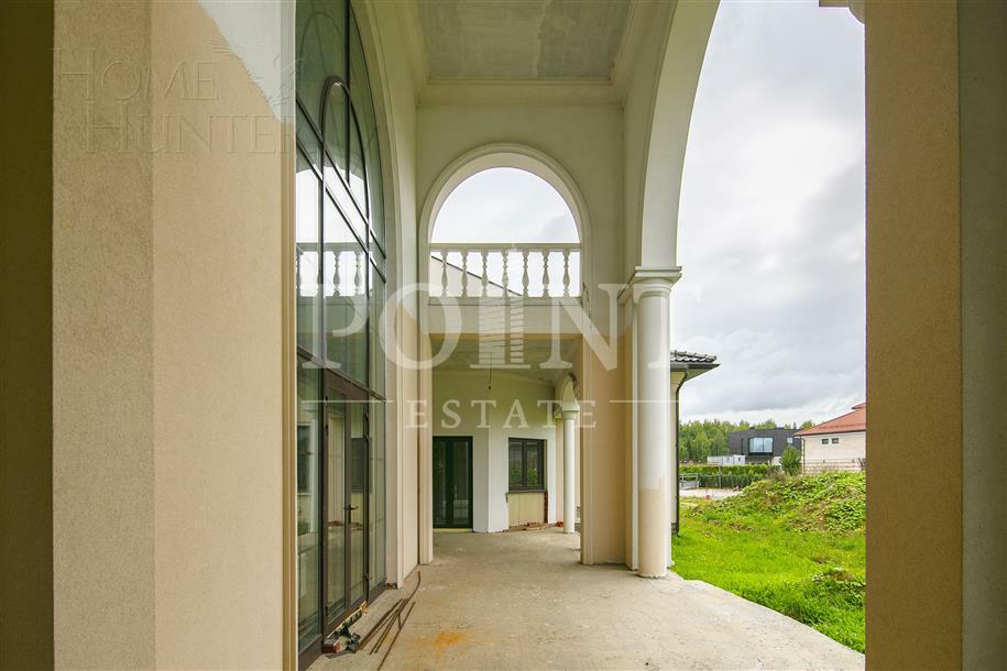 2-этажный коттедж 1 525 м² без отделки