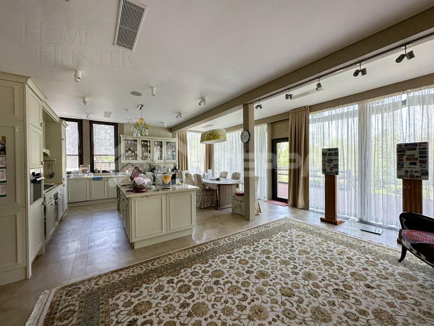 2-этажный коттедж 534 м² с отделкой