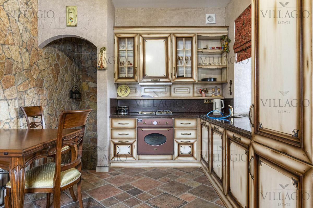 2-этажный коттедж 660 м² с отделкой