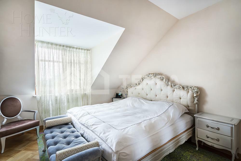 3-этажный коттедж 1 200 м² с отделкой