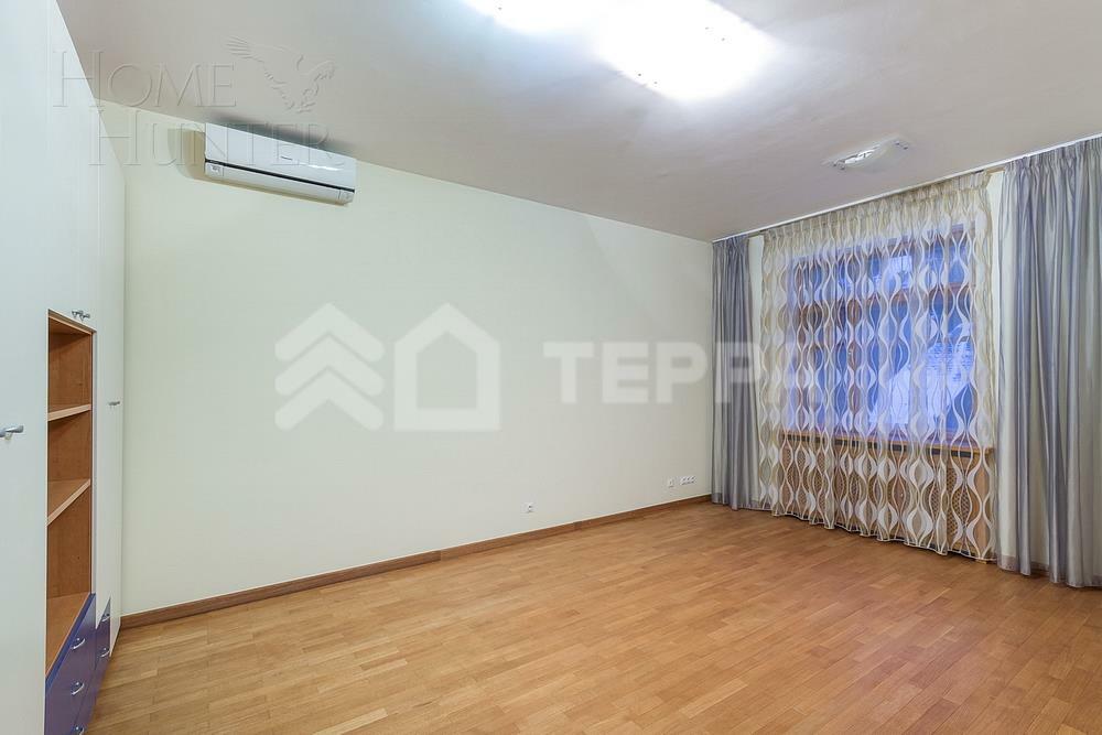 2-этажный коттедж 1 159 м² с отделкой