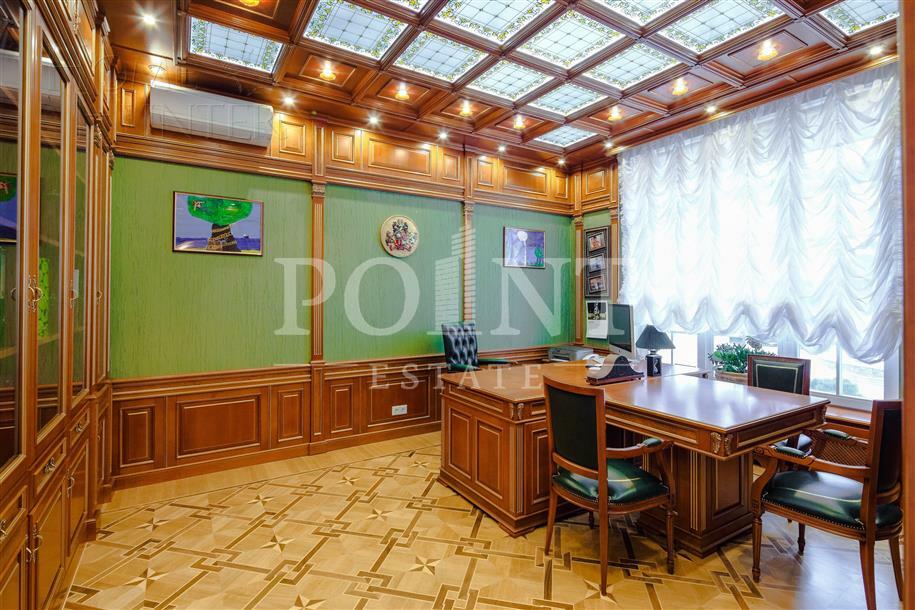 2-этажный коттедж 800 м² с отделкой