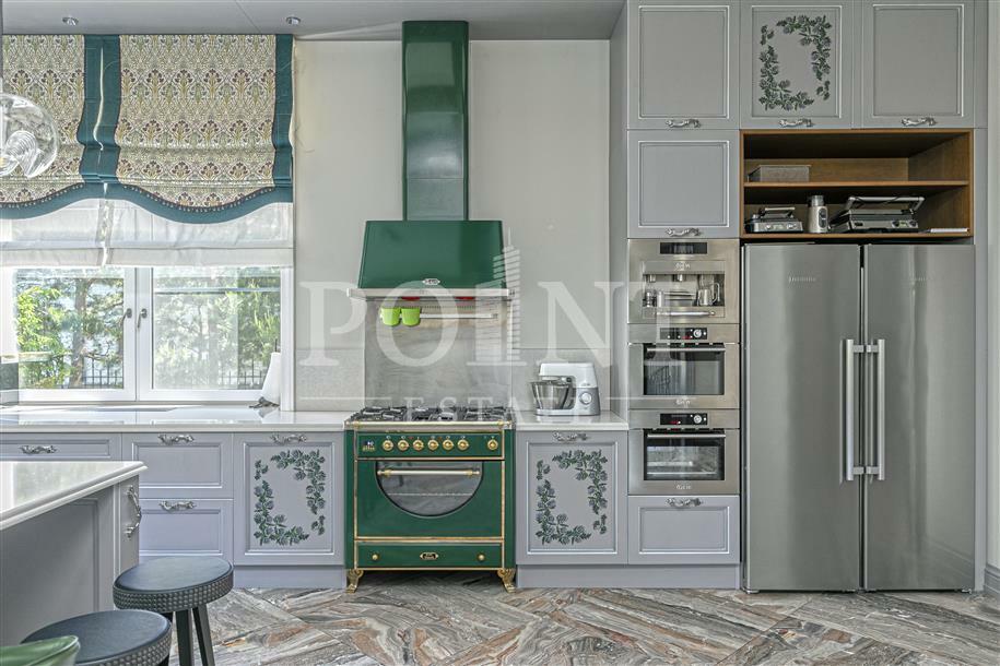 2-этажный коттедж 737 м² с отделкой