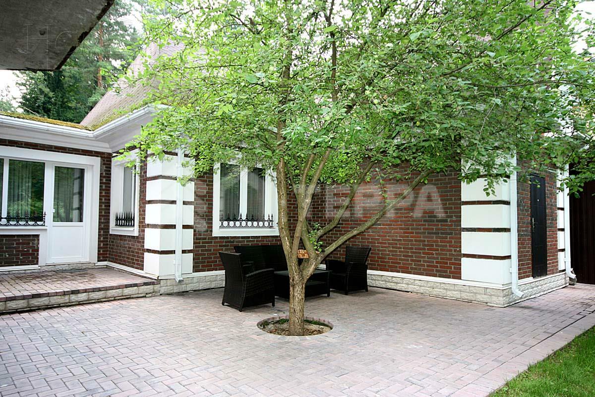 2-этажный коттедж 560 м² с отделкой