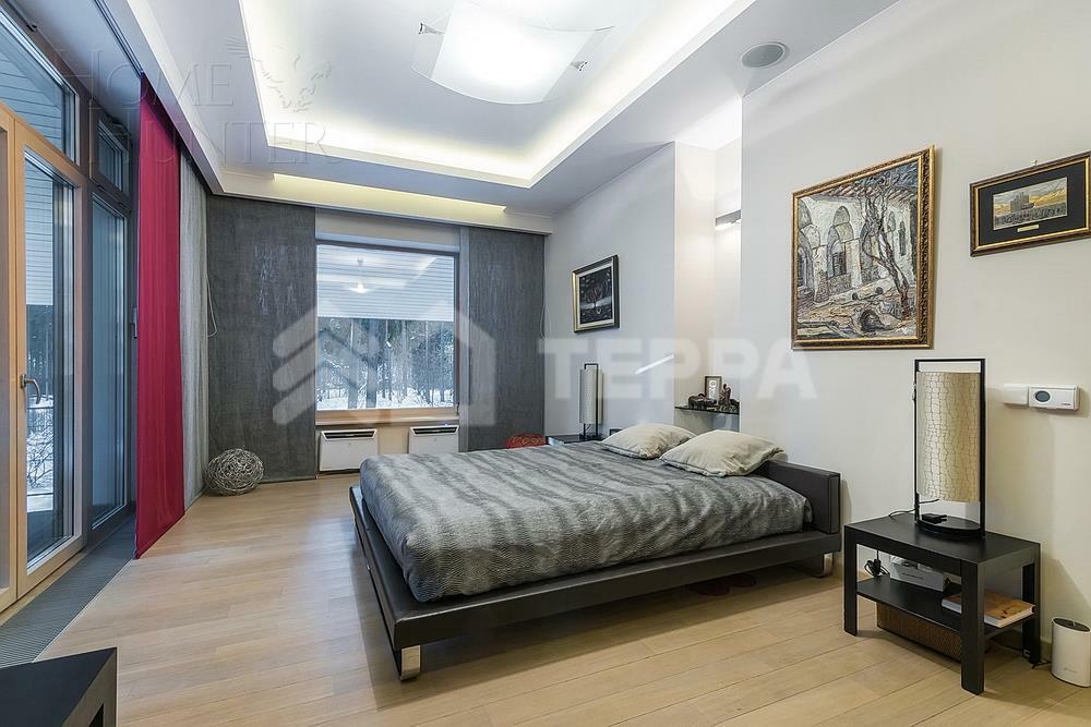 2-этажный коттедж 1 622 м² с отделкой