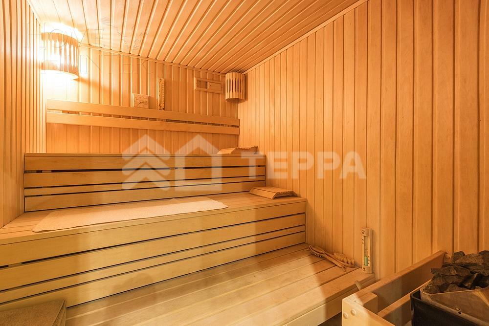 3-этажный коттедж 450 м² с отделкой